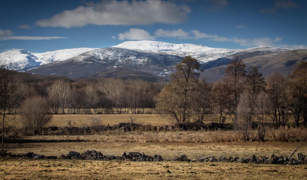 Отель Izan Puerta De Gredos Эль-Барко-де-Авила Экстерьер фото